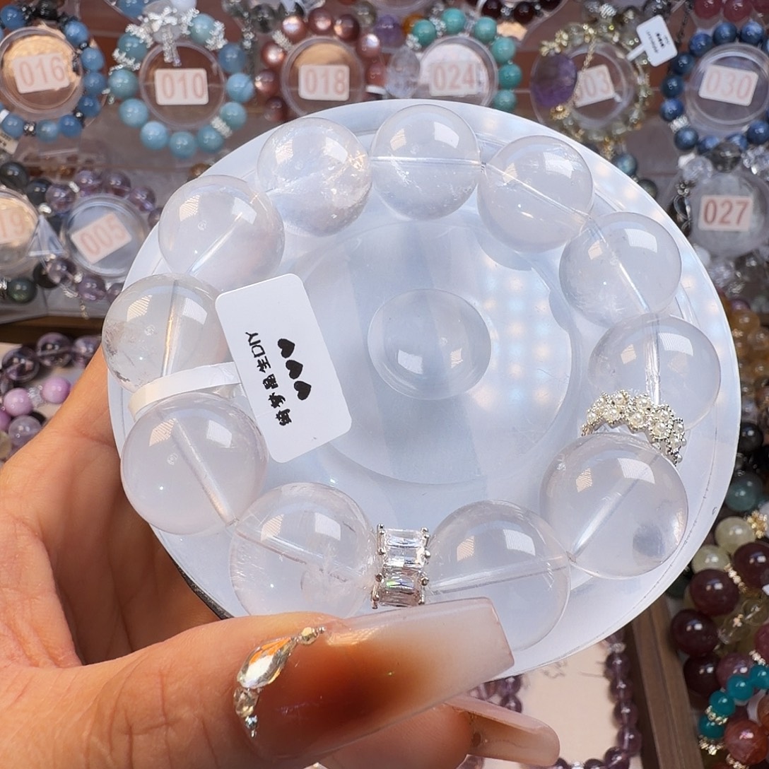 手链水晶合金奶白