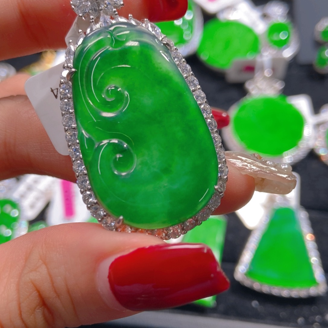 翡翠吊坠(不含链)银S925镶嵌