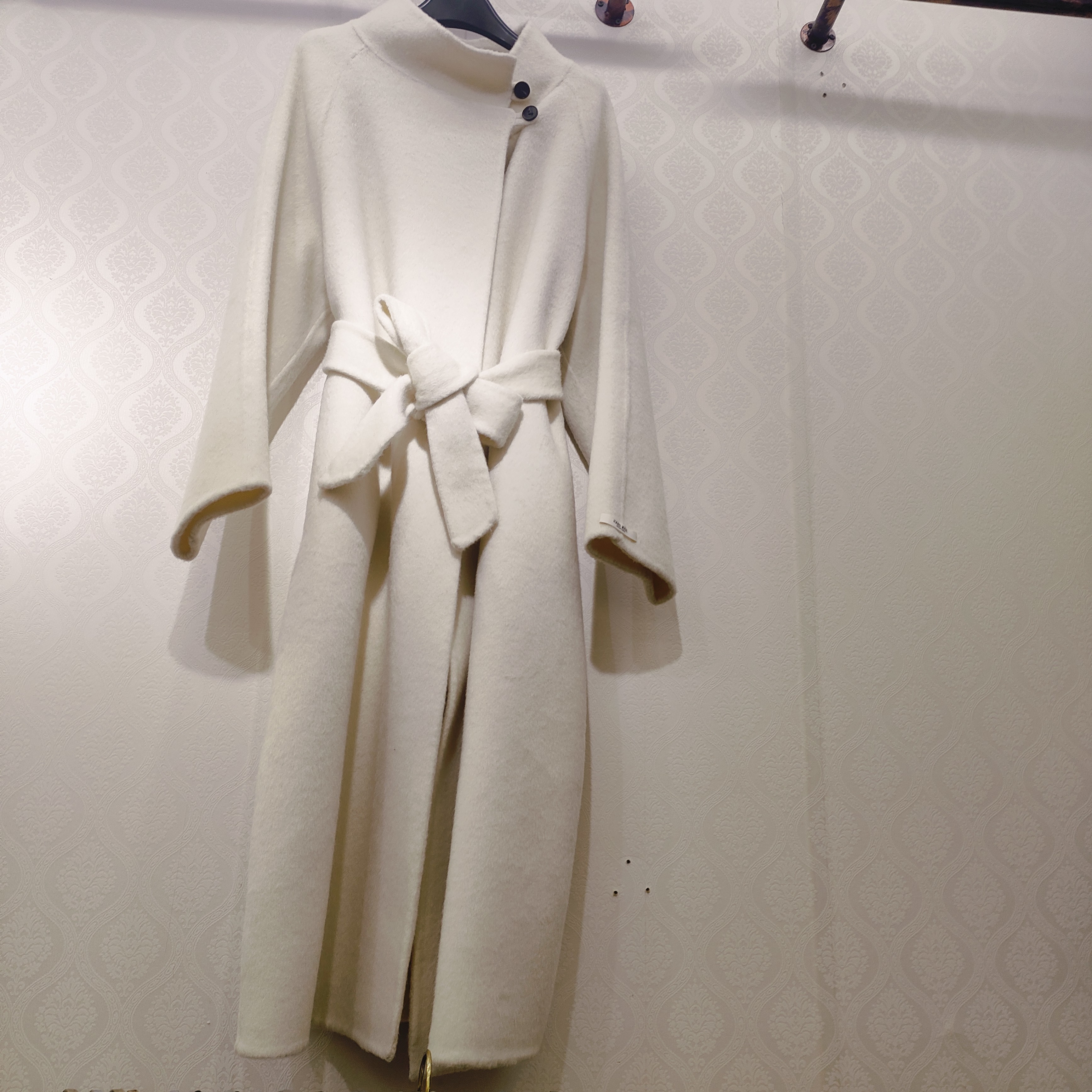 2025年春季新款，时尚百搭双面羊呢大衣，腰可宽松可收 有腰带