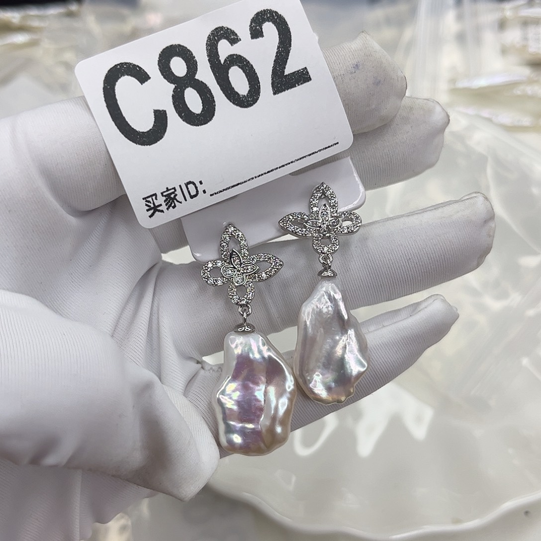 淡水珍珠合金耳饰