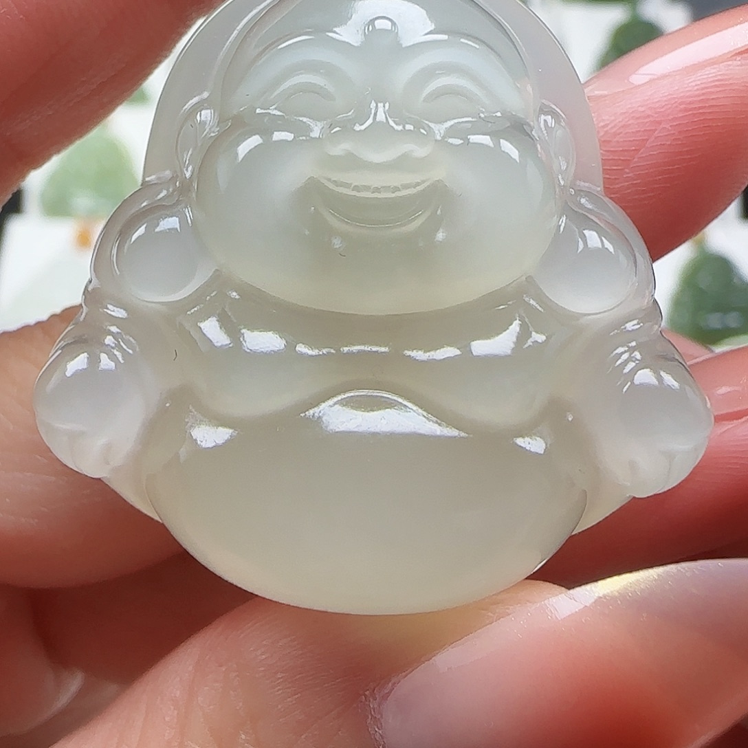 和田玉未镶嵌吊坠(赠链)