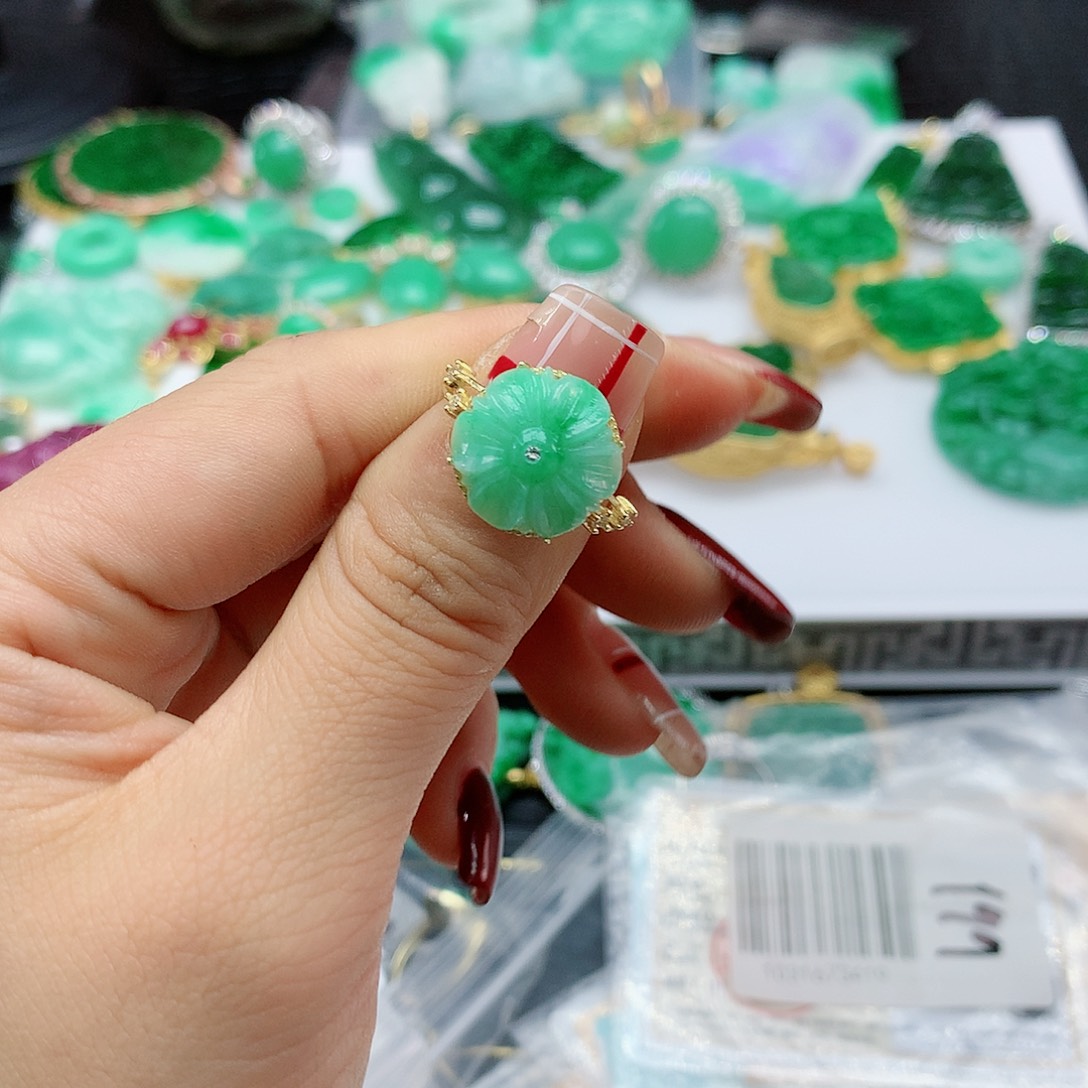 【闪购商品】翡翠戒指银S925镶嵌，