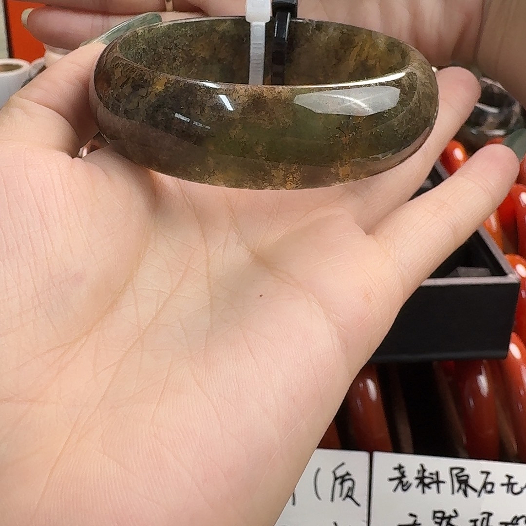 玛瑙/玉髓未镶嵌手镯