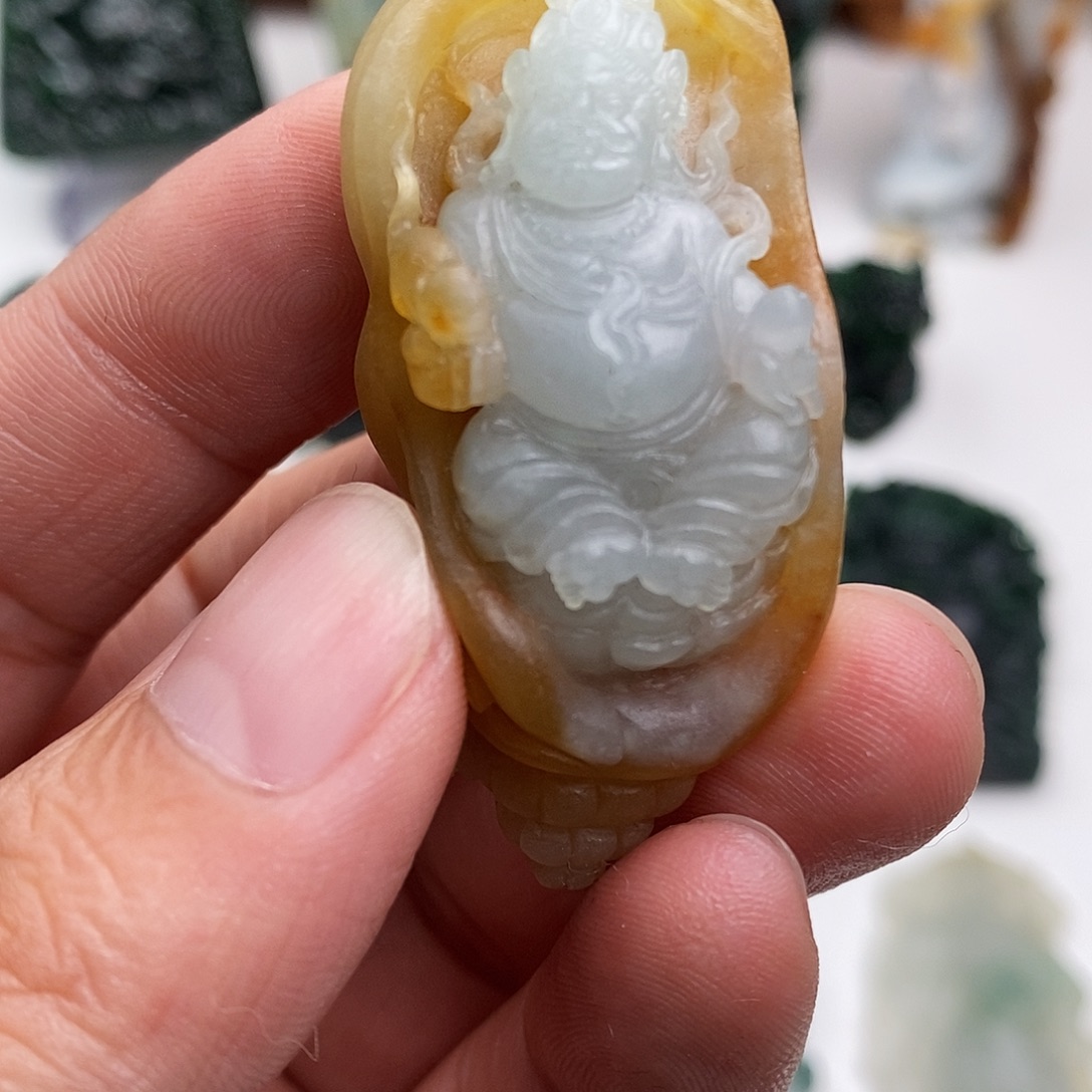 定制翡翠未镶嵌黄财神