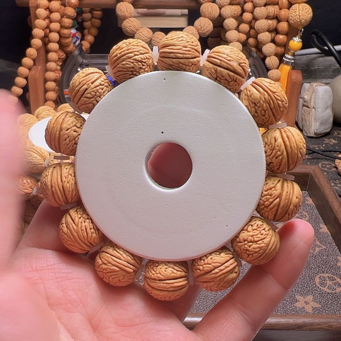 桃核手串龙鳞苹果17尺