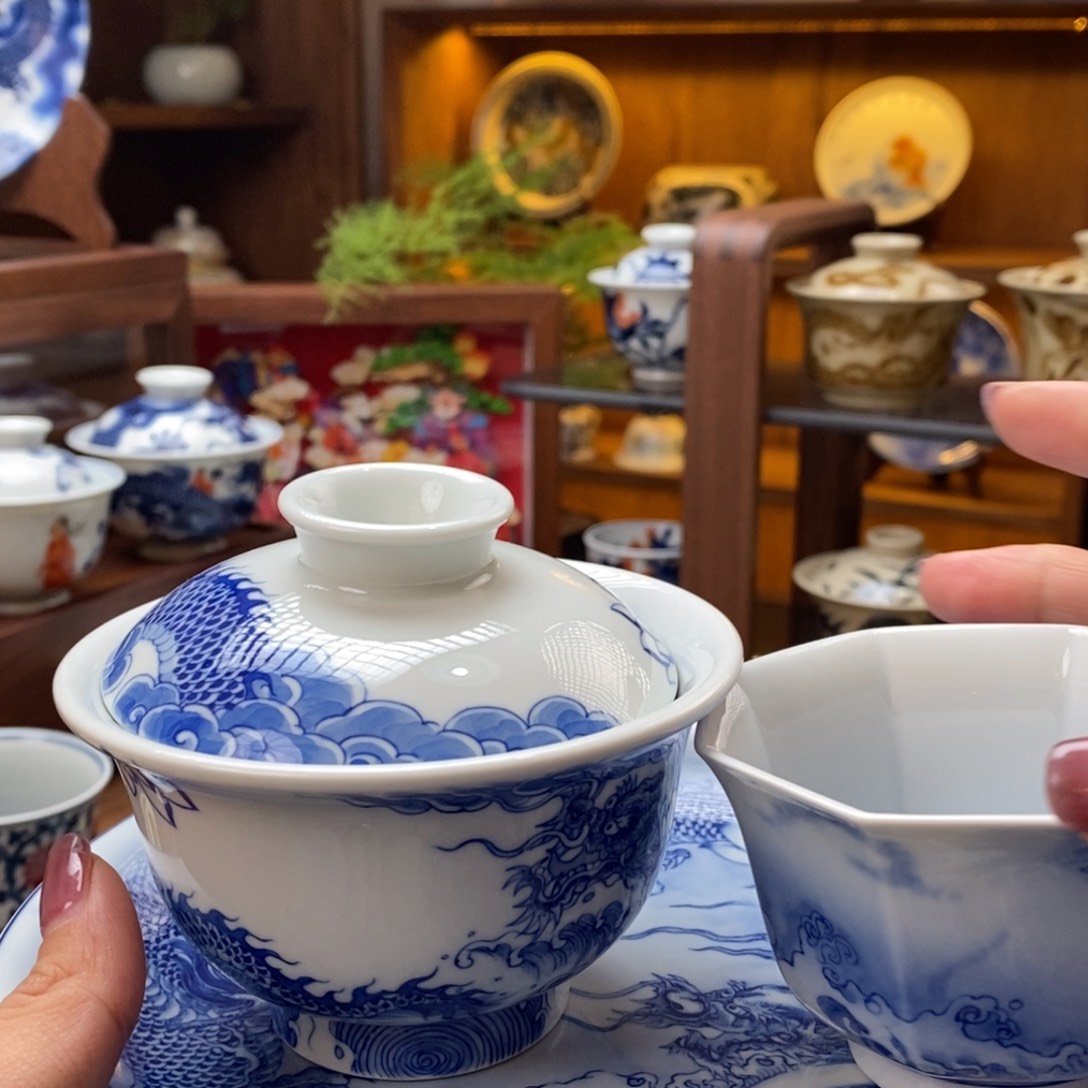 瑶***梓杯子瓷青花龙纹套装