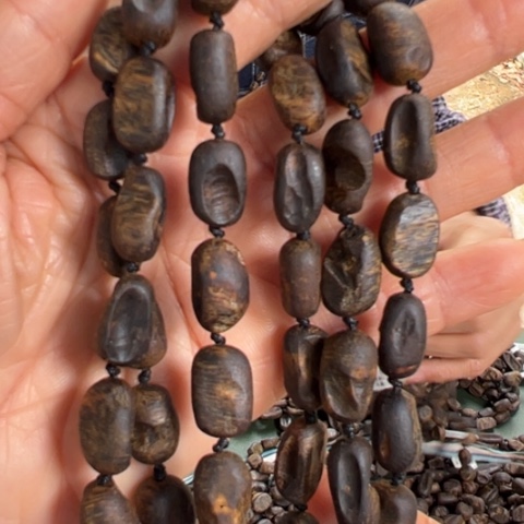 沉香手串红土乌身虫漏沉水34克卡0.9多样性发1条