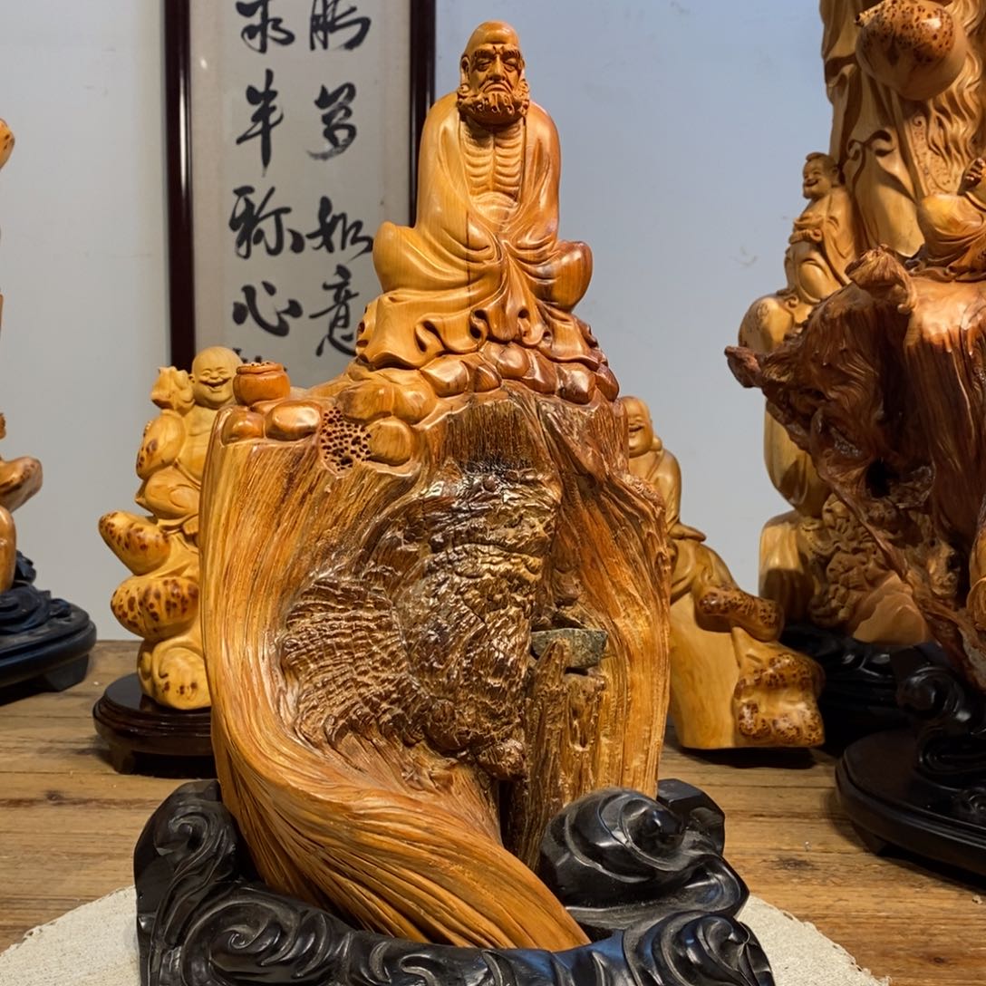 柏木（崖柏）崖柏，