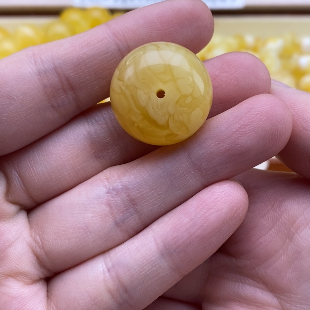 琥珀裸石未镶嵌20✖️14.5微瑕墩子