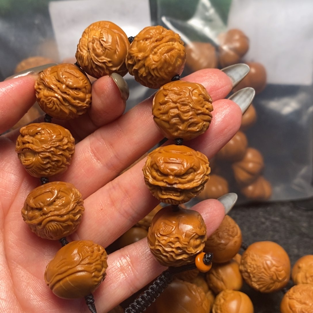 橄榄核手串/手链钟馗头