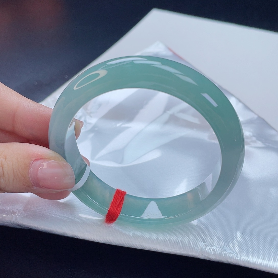 翡翠手镯未镶嵌翡翠0002