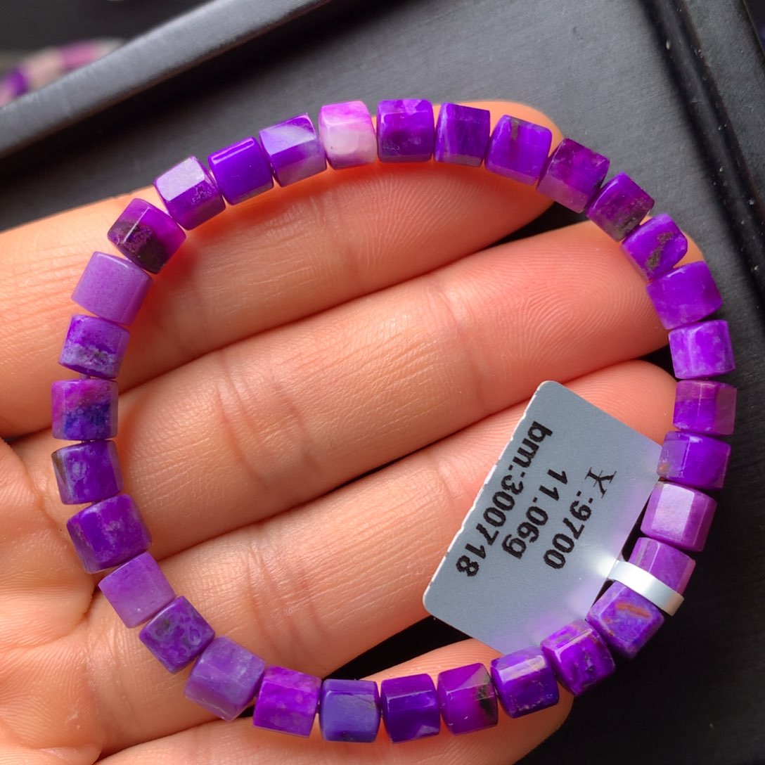 未镶嵌苏纪石（舒俱来）手串