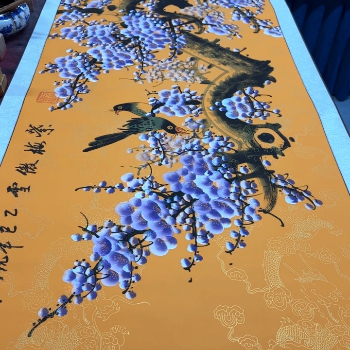 国画陈现法紫气东来