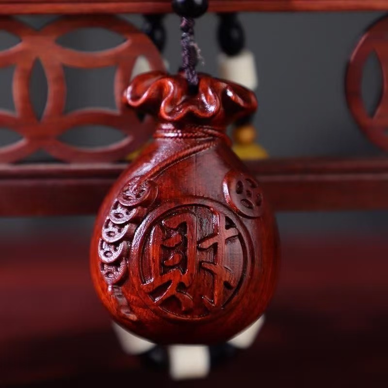 小叶紫檀福袋手把件