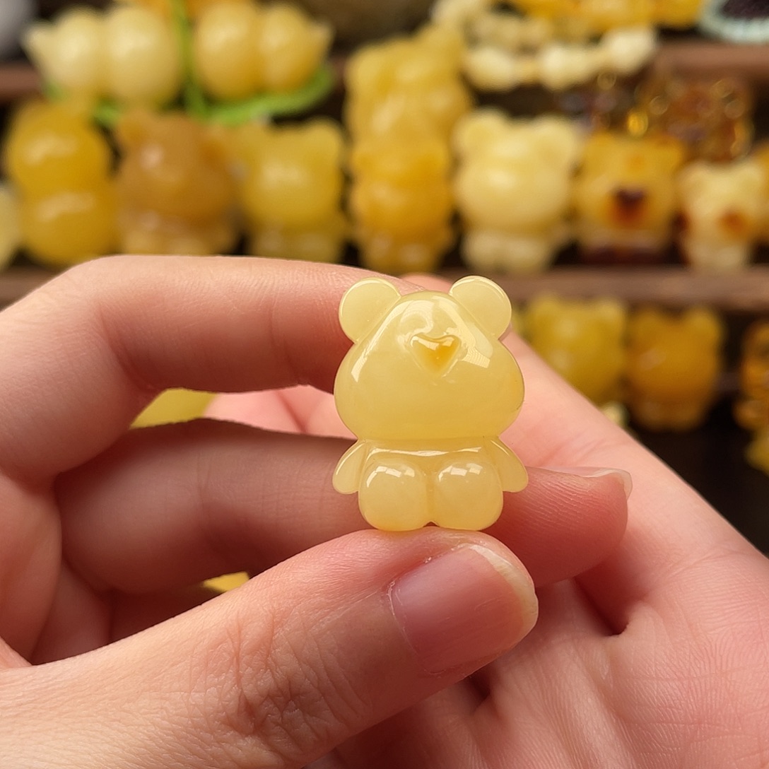 琥珀未镶嵌珠宝奇石