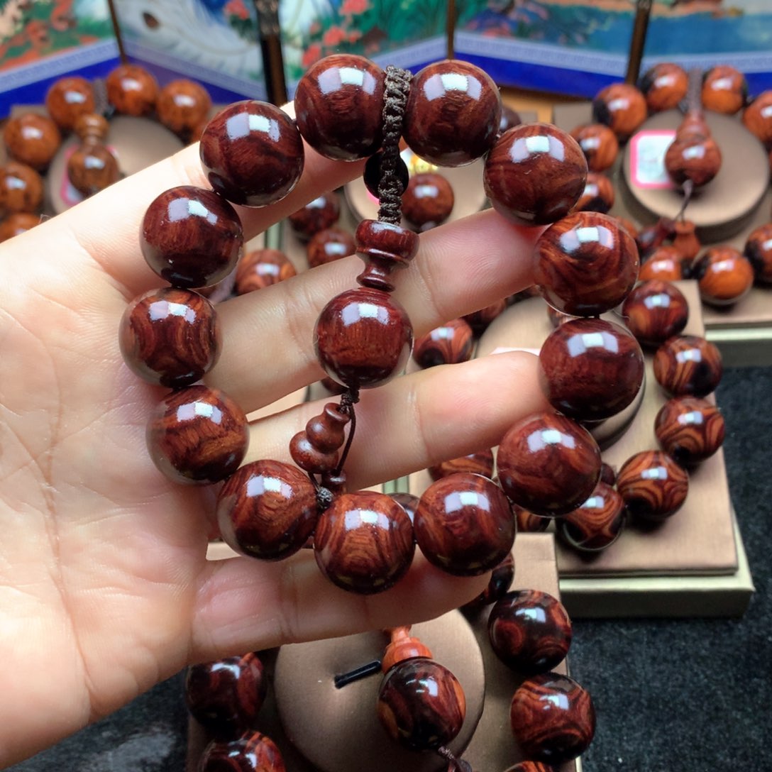 黄花梨/降香黄檀1.8紫油梨对眼