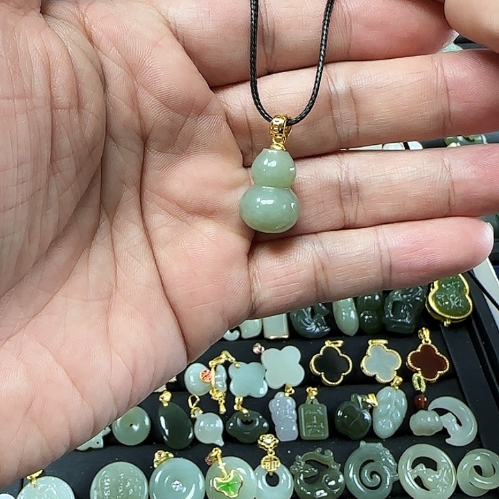 和田玉吊坠(不含链)银S925镶嵌