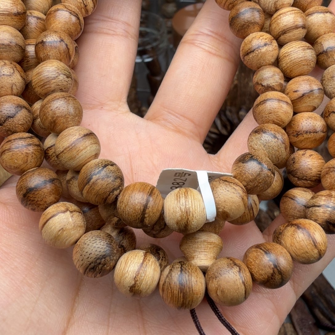 纹***今沉香碎屑沉香达拉干虎斑 0.86*27.4 克