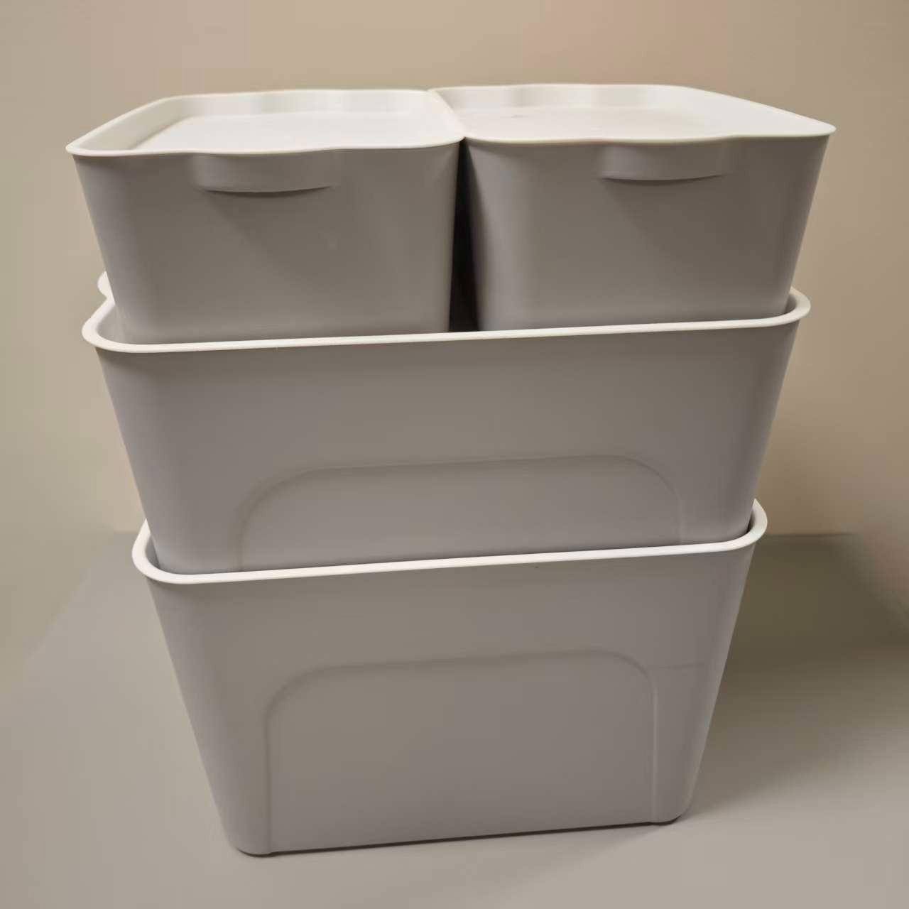 家用不透明款收纳箱特大号