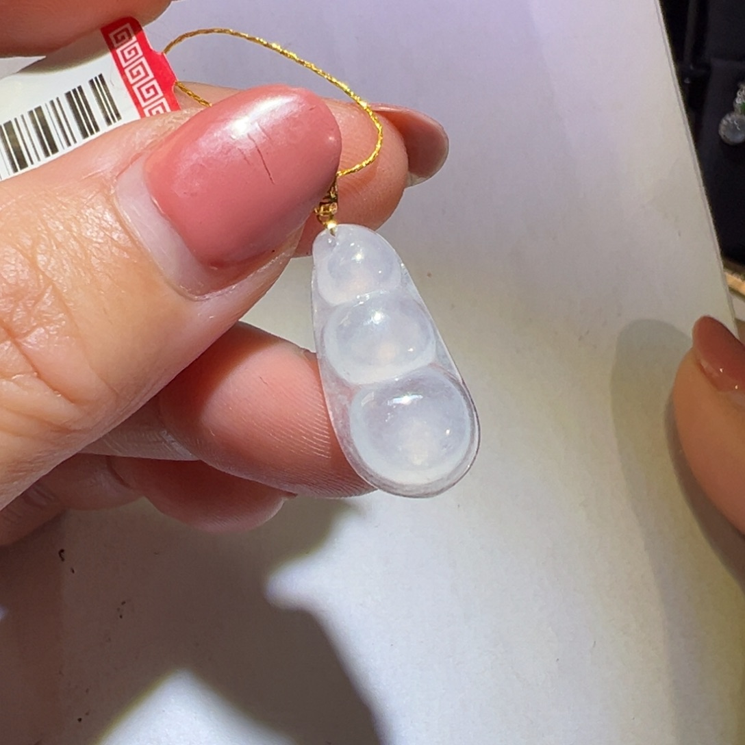 翡翠颈饰18K金镶嵌吊坠