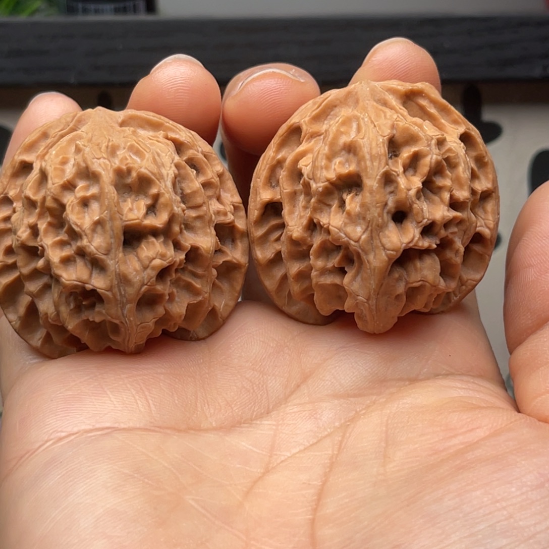 文玩核桃吊坠40苹果园