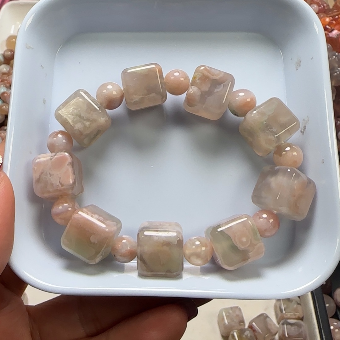 玛瑙/玉髓珠宝半成品未镶嵌金