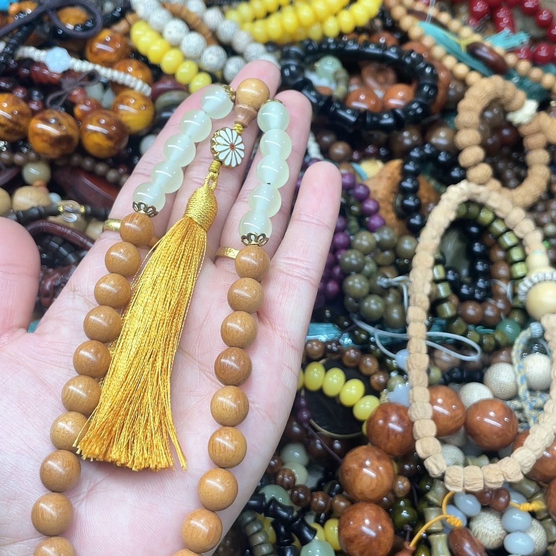 维腊木（绿檀）无事牌