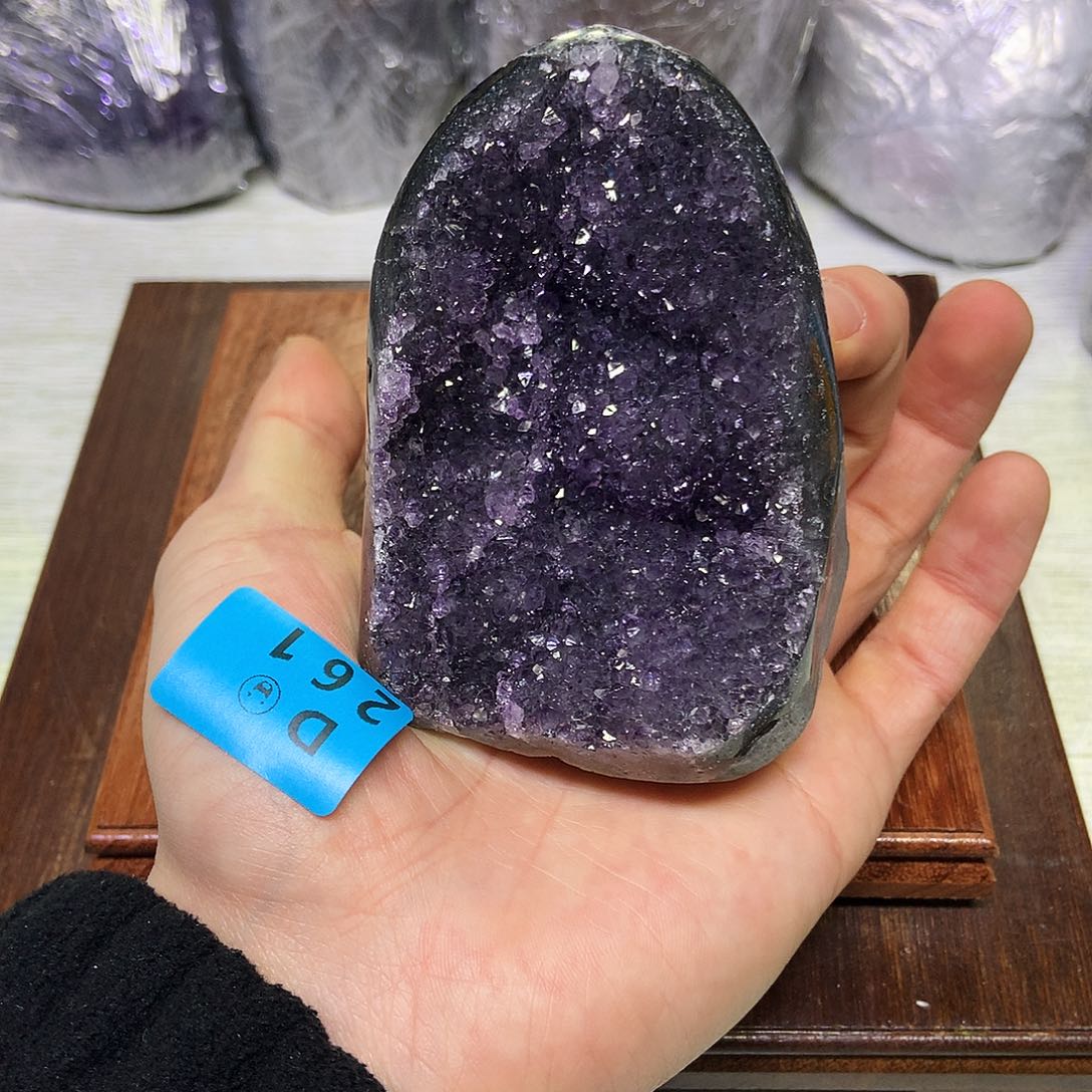 紫晶大型摆件（非配饰）未镶嵌