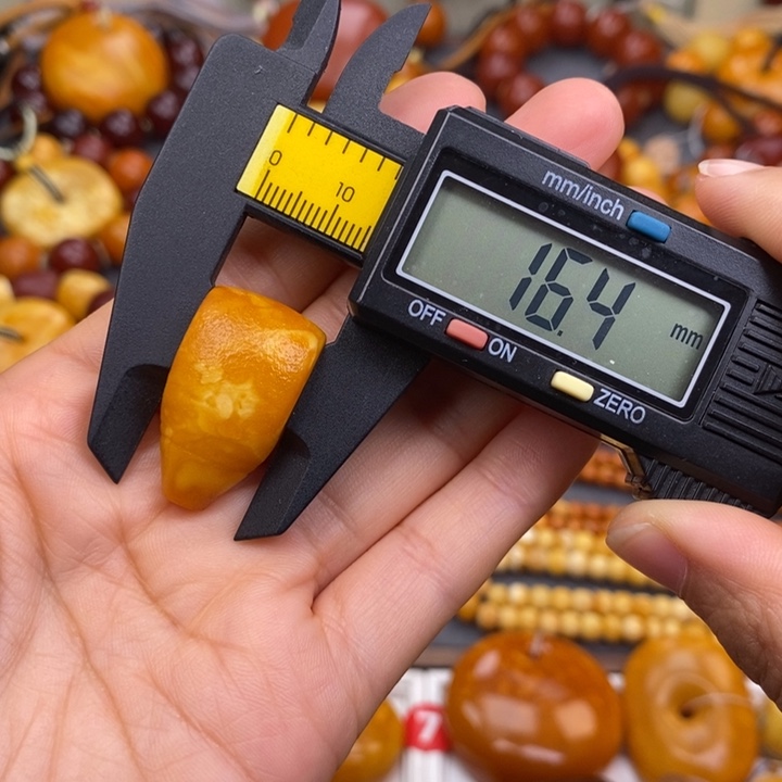 蜜蜡未镶嵌裸石蜜蜡X