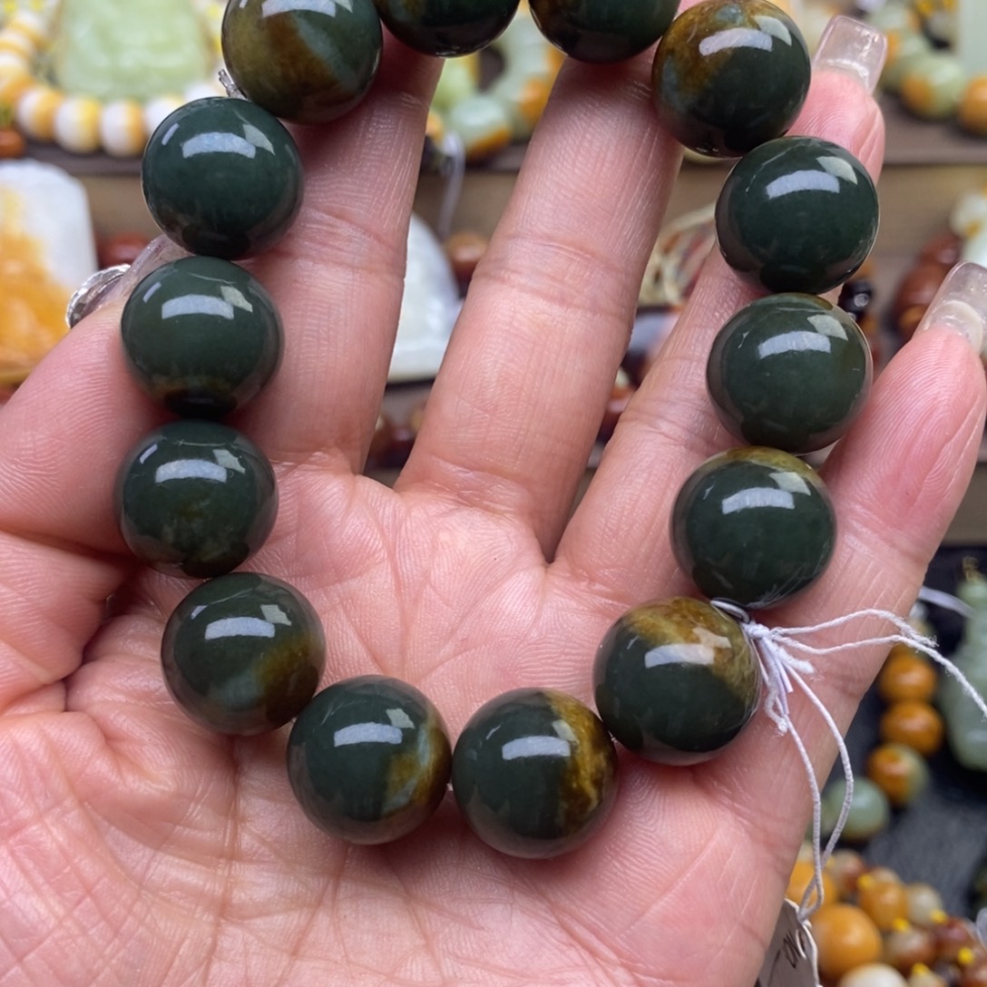 冰***啡透闪石质玉未镶嵌手串