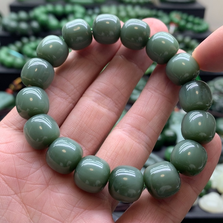 未镶嵌手链和田玉（碧玉）