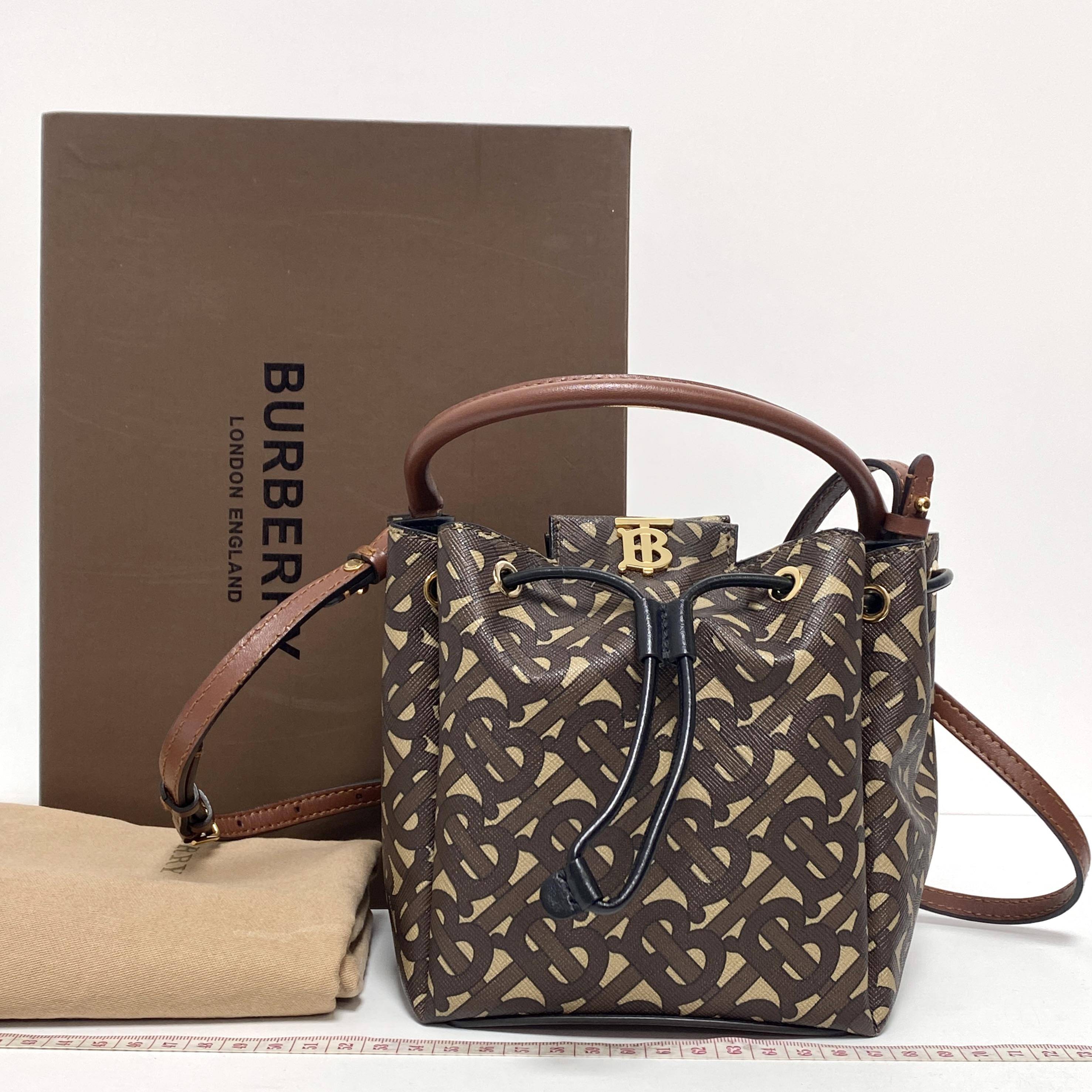 胖虎安安/博柏利/95新/公价0/箱包/斜挎包/312501210219