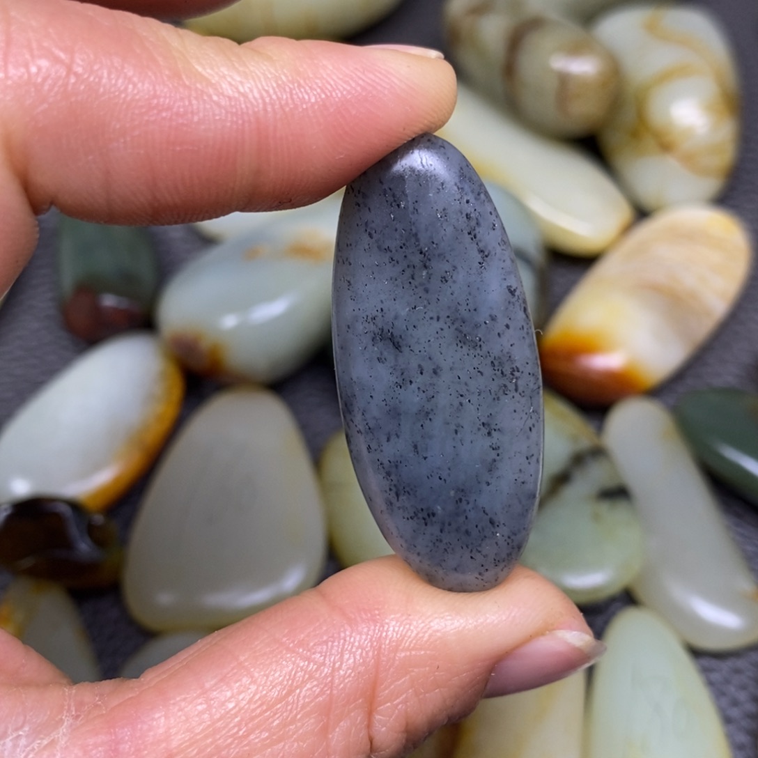 和田玉挂件^_^未镶嵌