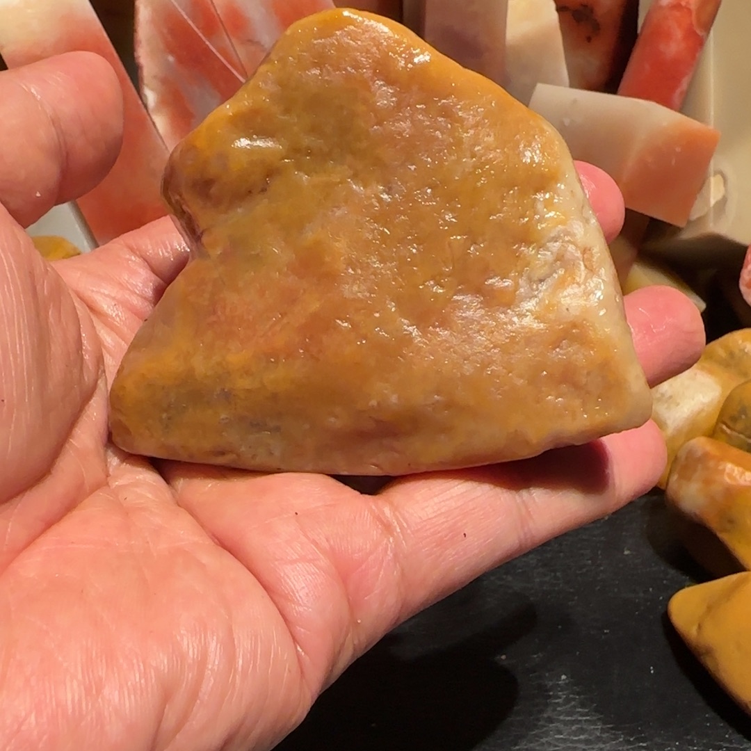 老挝石田黄原石，．．．