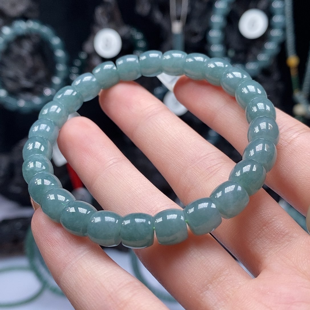 未镶嵌手链翡翠7.8mm直切手串
