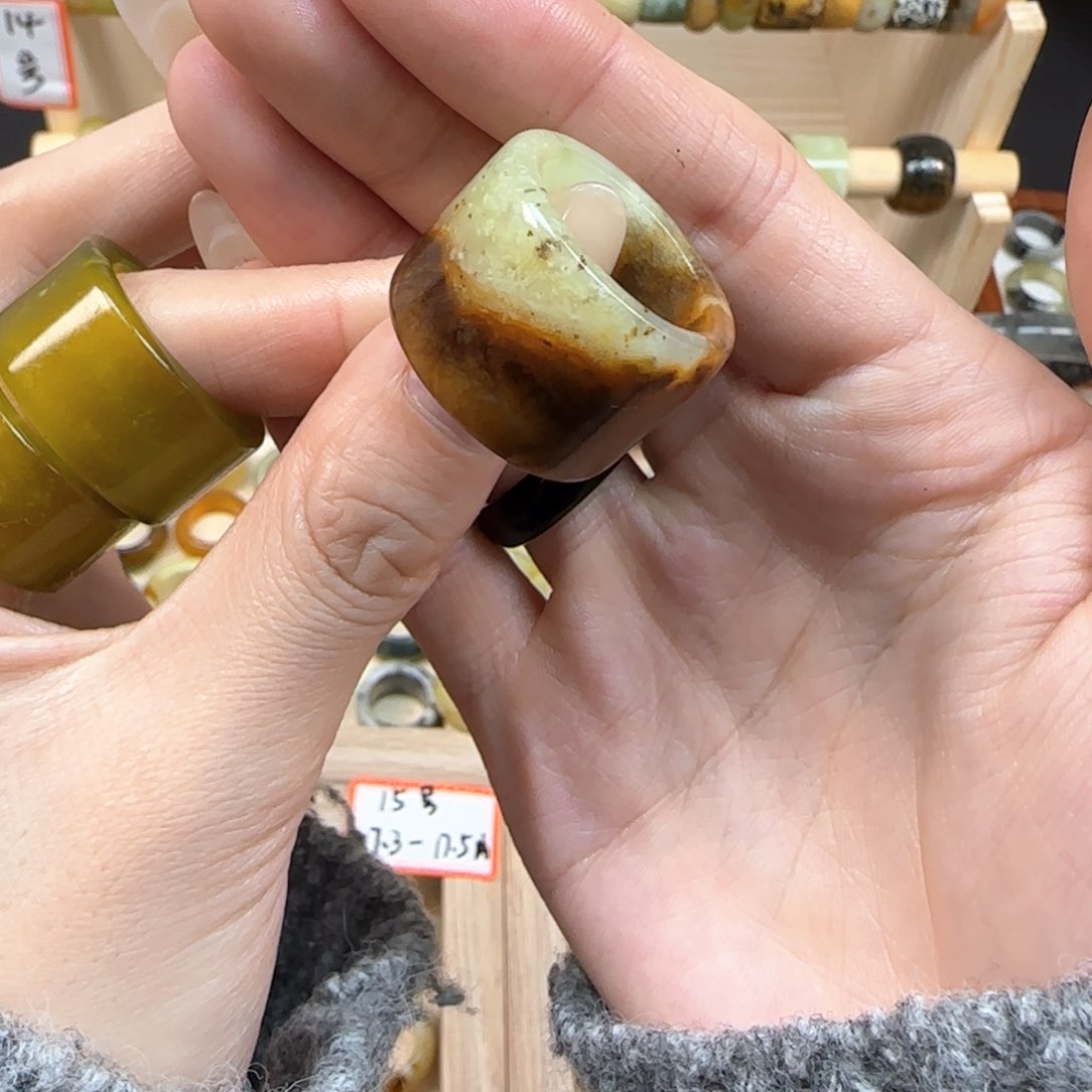 蛇纹石玉岫玉内径19.4合金凡*