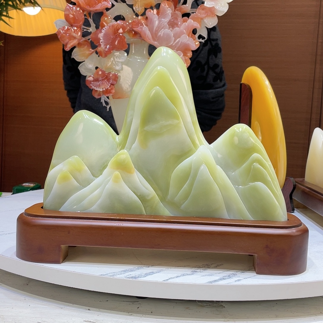 玉精品天然玉石摆件靠山石