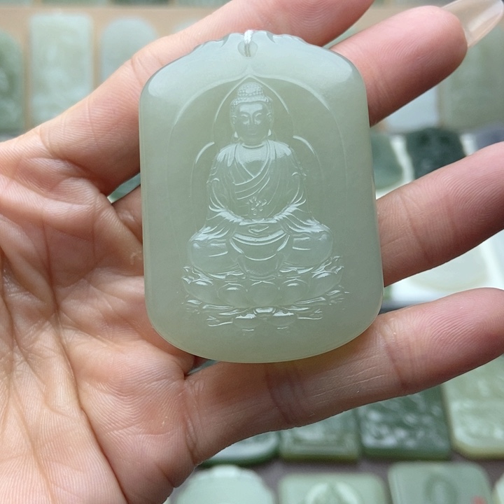和田玉颈饰未镶嵌啊***i