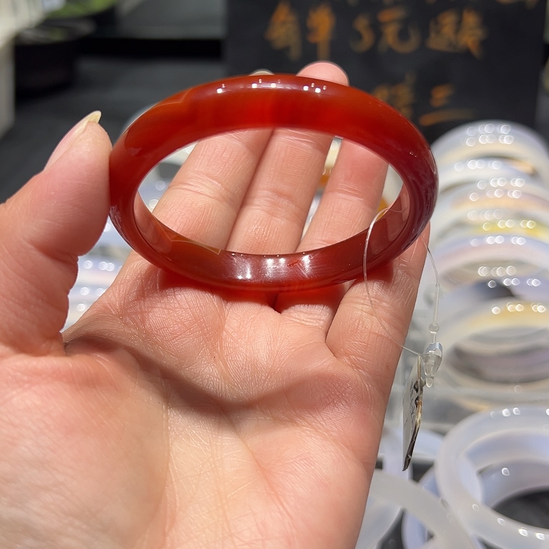 玛瑙/玉髓未镶嵌手镯