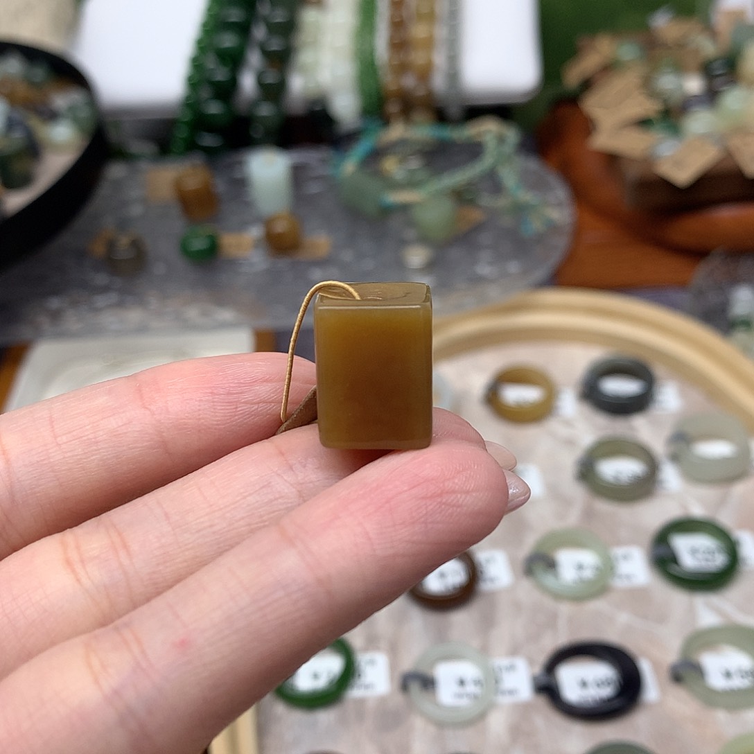 手链未镶嵌和田玉