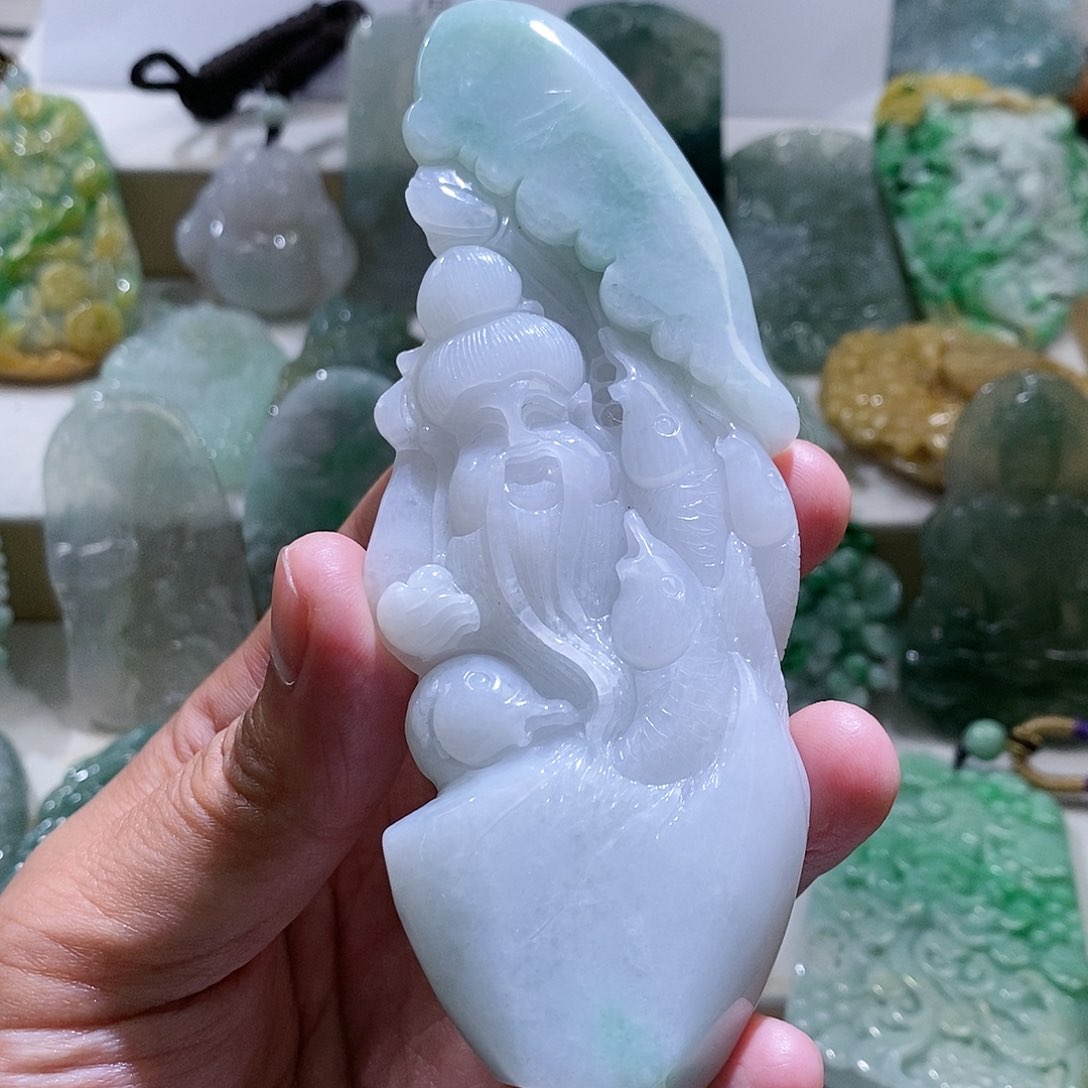 【闪购商品】翡翠颈饰未镶嵌财神