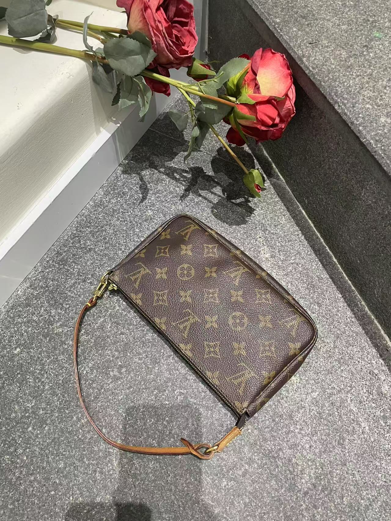 95新 LouisVuitton/路易威登 定金  麻将腋下包 二手奢侈品