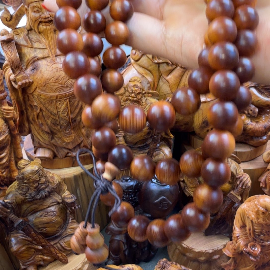 河***人柏木黑油108颗1.0串