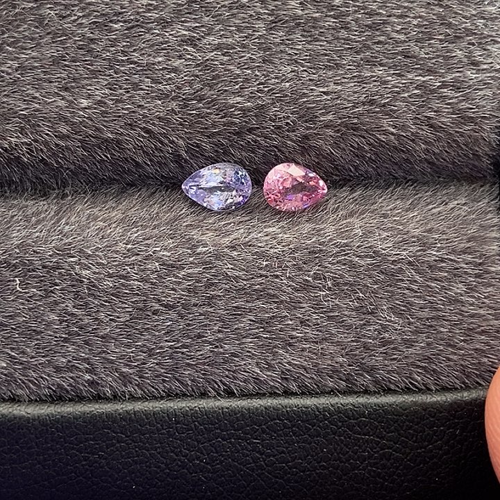 尖晶石裸石0.84/1399