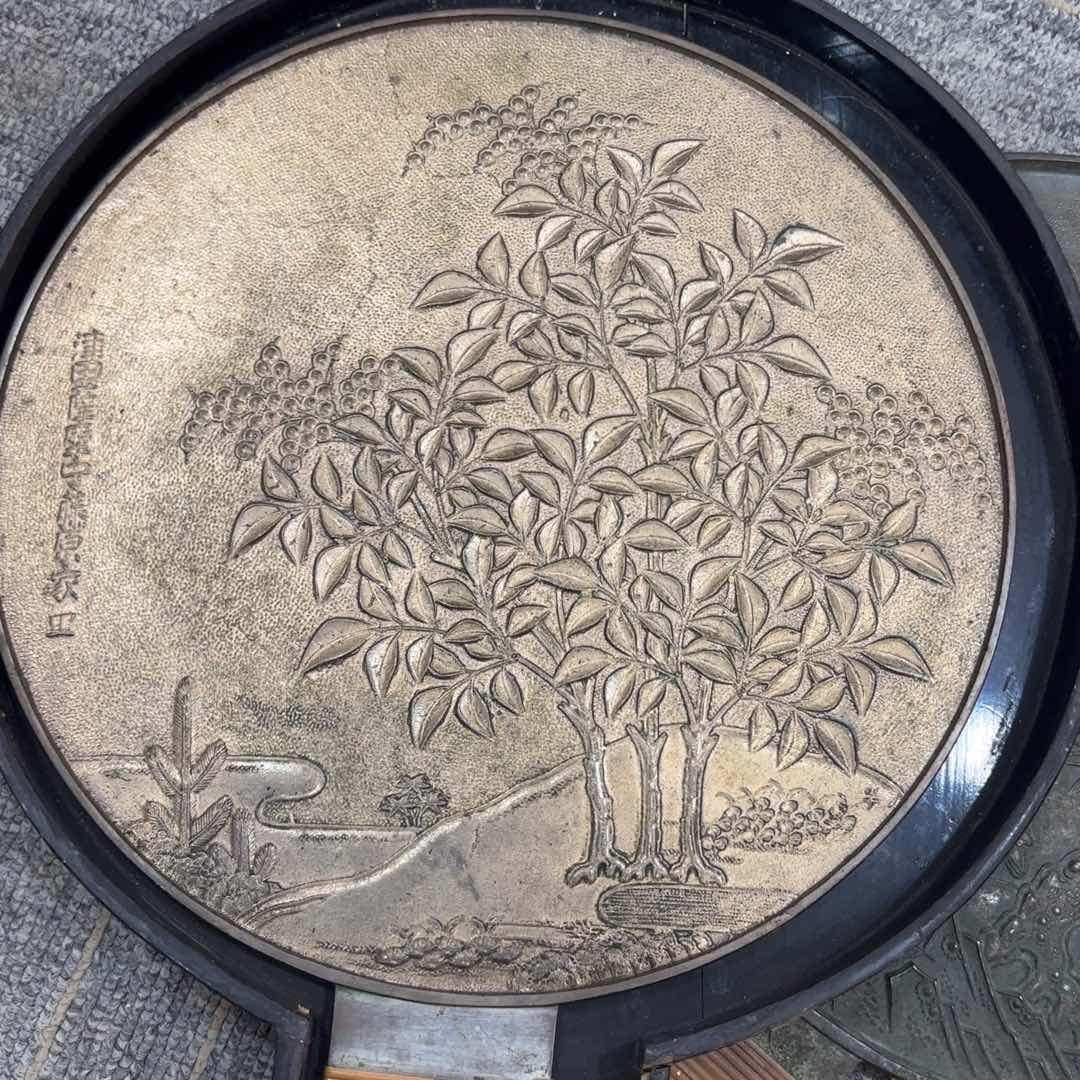 杠***员非常喜欢这个瓷器