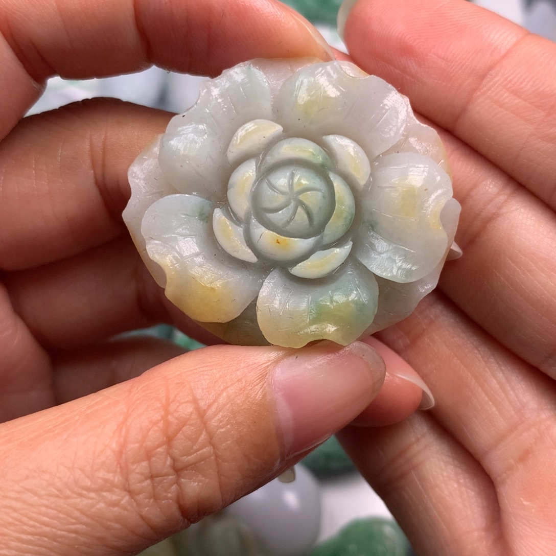 定制翡翠未镶嵌翡翠