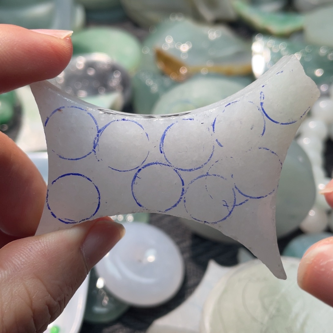 定制翡翠未镶嵌卡9珠子包工