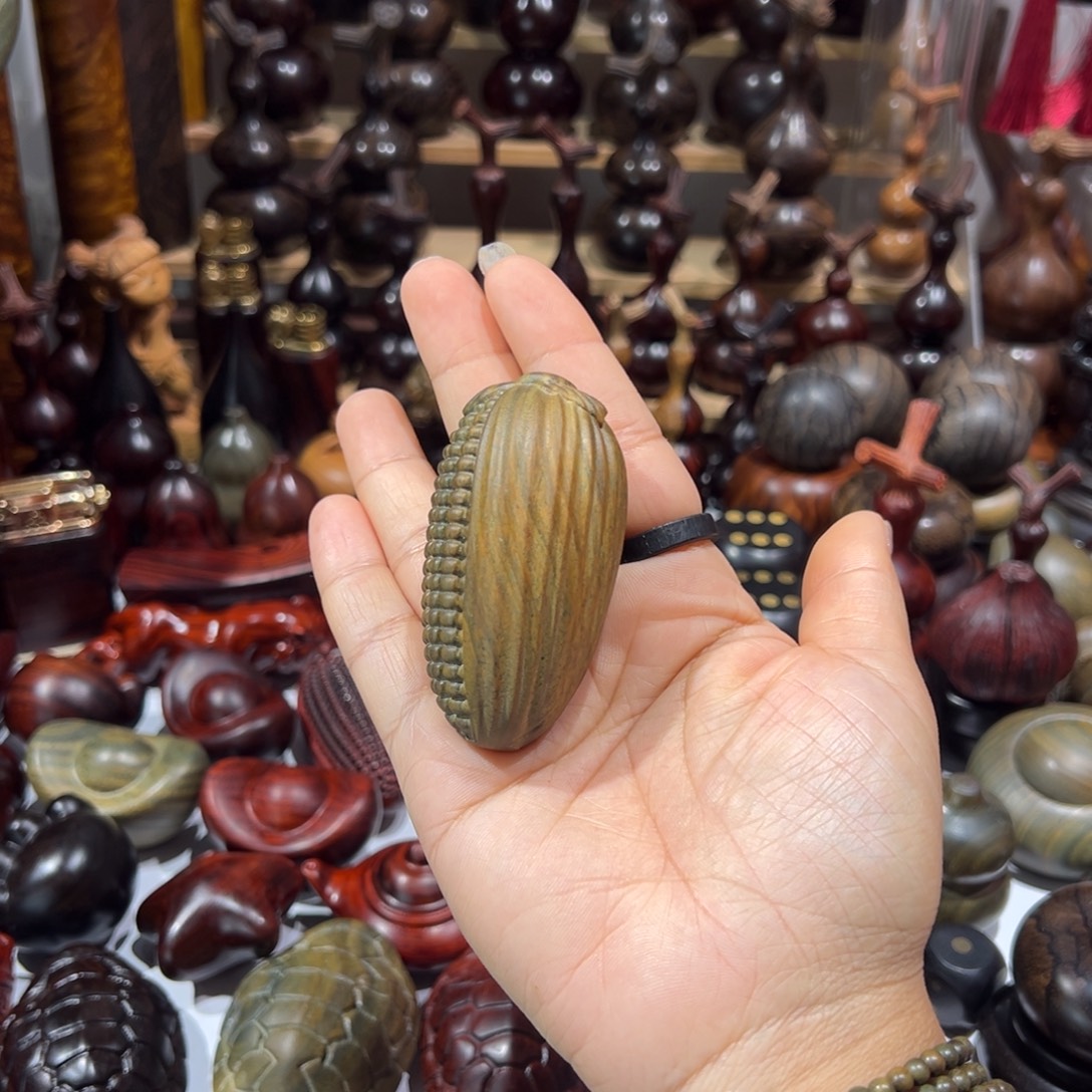 香榧木绿檀绿檀玉米