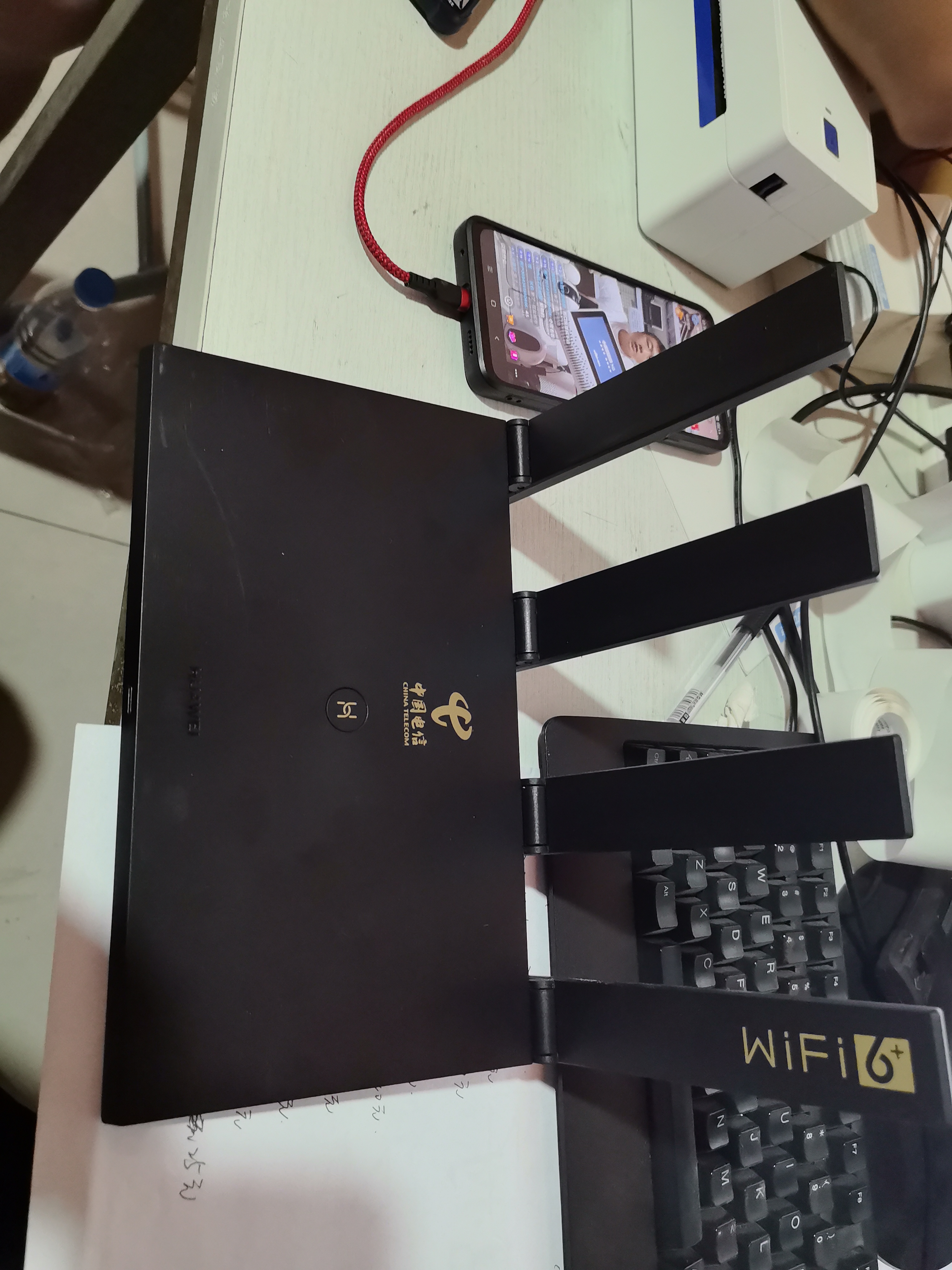 8新  二手华为7102黑色路由器