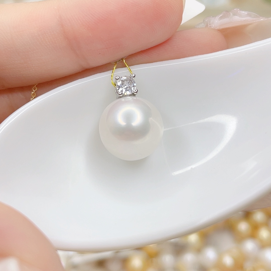 淡水珍珠未镶嵌吊坠(赠链)